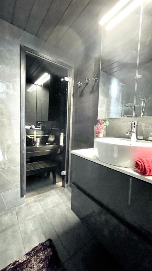 Petit Oliver Apartment *